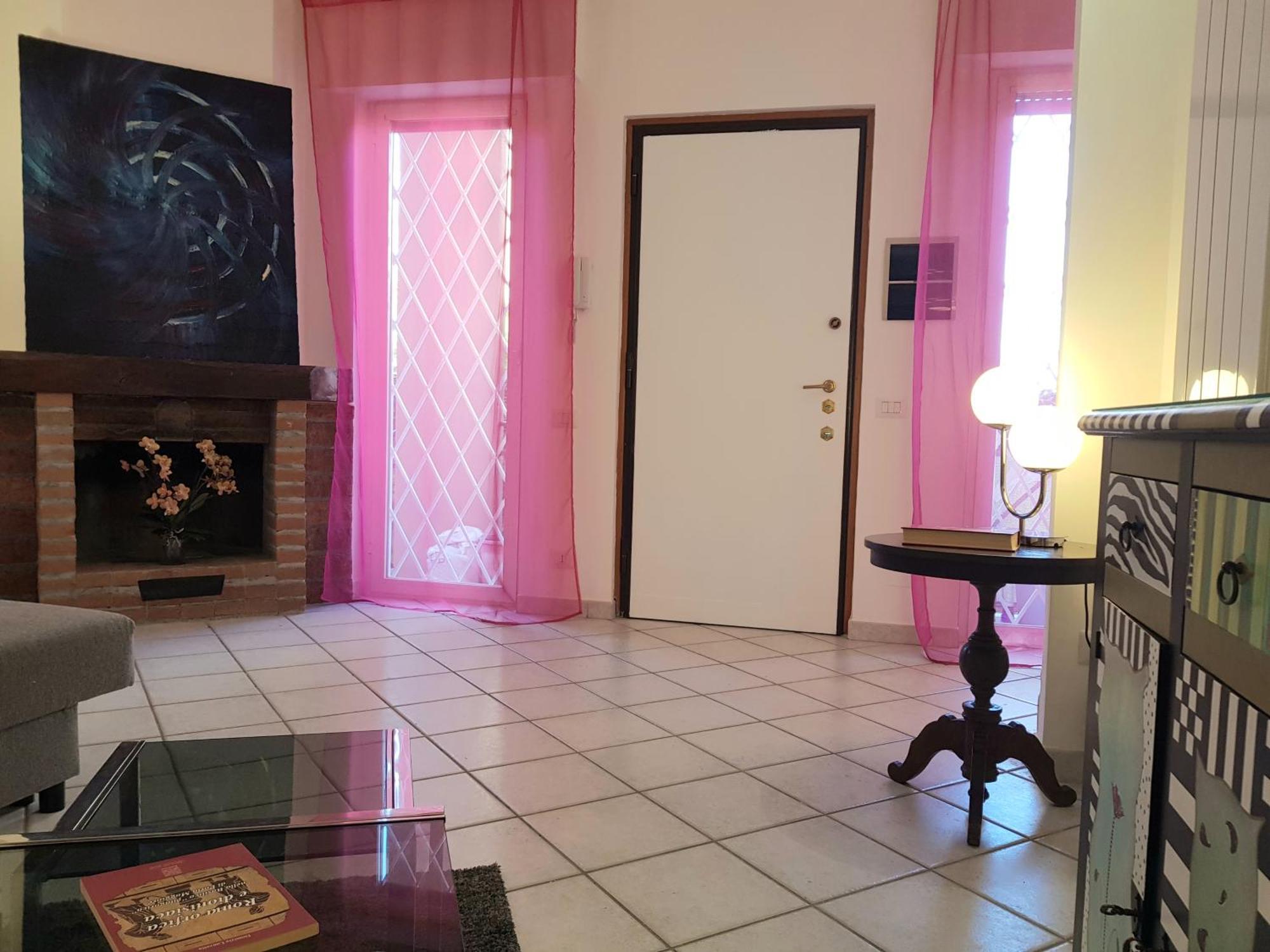 Apartment In Villino